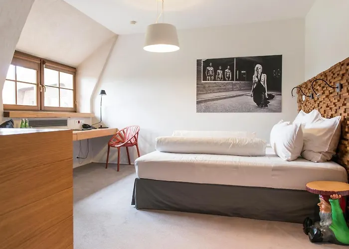 Hot_Elarnia Hotel & Spa Отель Пущиково